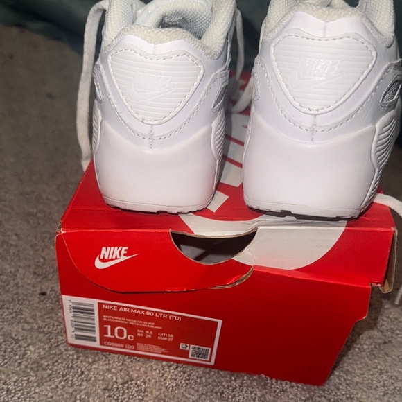 Nike Kids Air Max White Sneakers - Picture 4 of 5